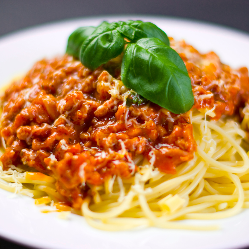 44 Pasta Bolognese